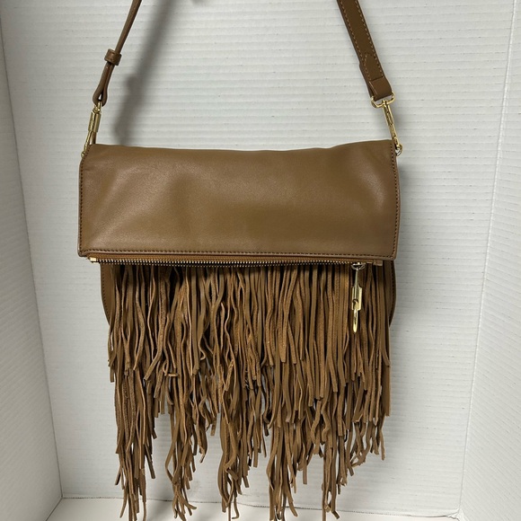 Elizabeth and James Fringe 100% Leather Crossbody Tan Camel Purse Bobo Artsy - Picture 2 of 7